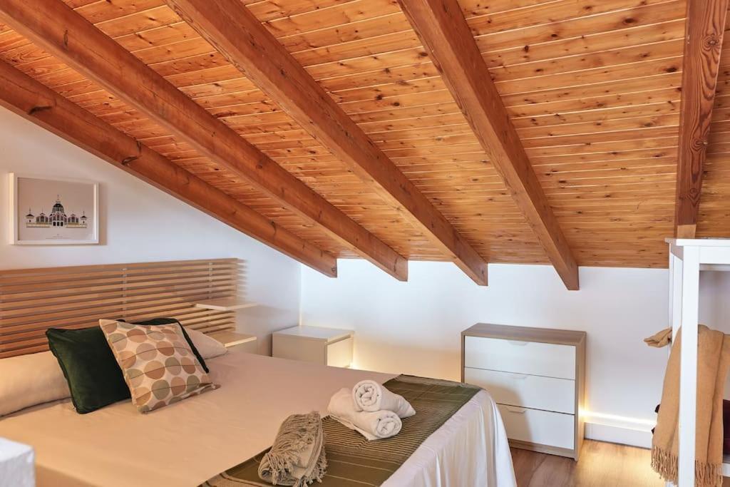 Sunny Cozy Penthouse With A Terrace At Plaza Del Carmen Valência Exterior foto