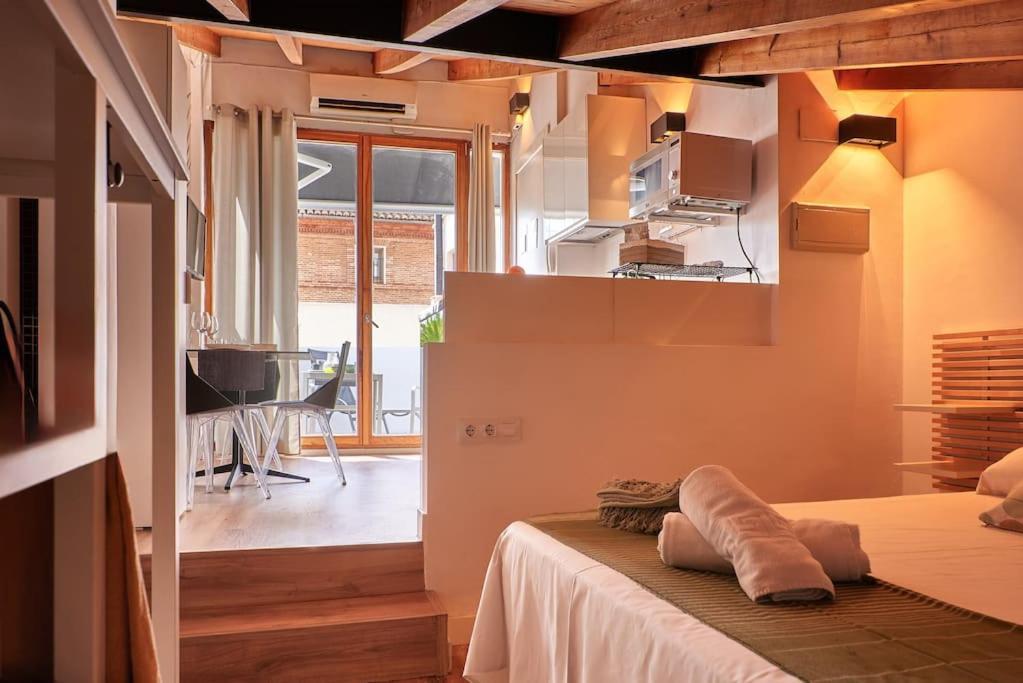 Sunny Cozy Penthouse With A Terrace At Plaza Del Carmen Valência Exterior foto