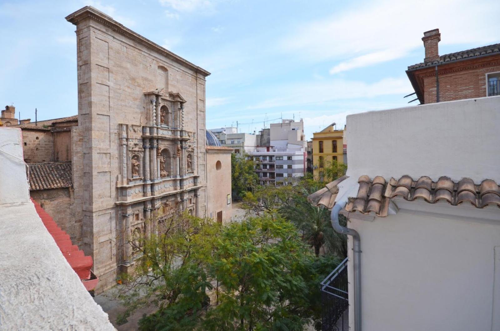 Sunny Cozy Penthouse With A Terrace At Plaza Del Carmen Valência Exterior foto